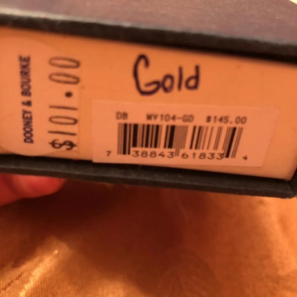 Dooney&Bourke Watch - Picture 5 of 5